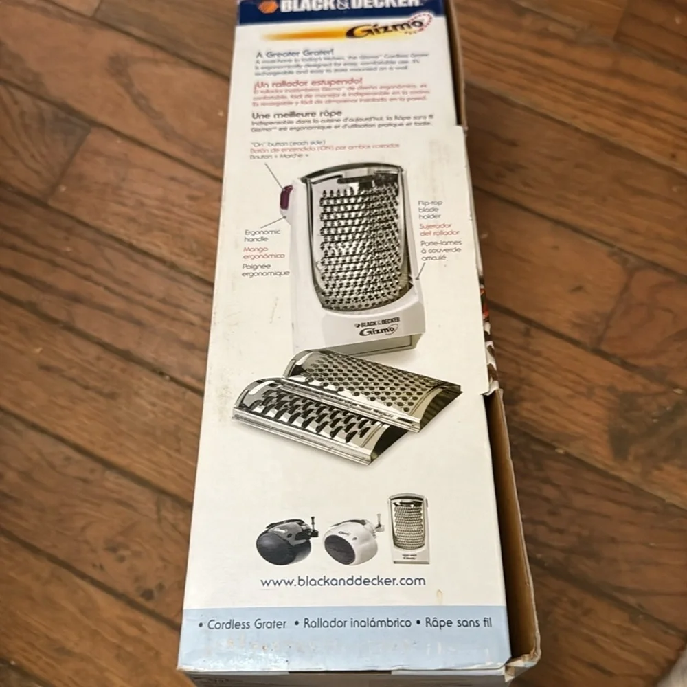 Black & Decker Gizmo Cordless Grater NIB‎